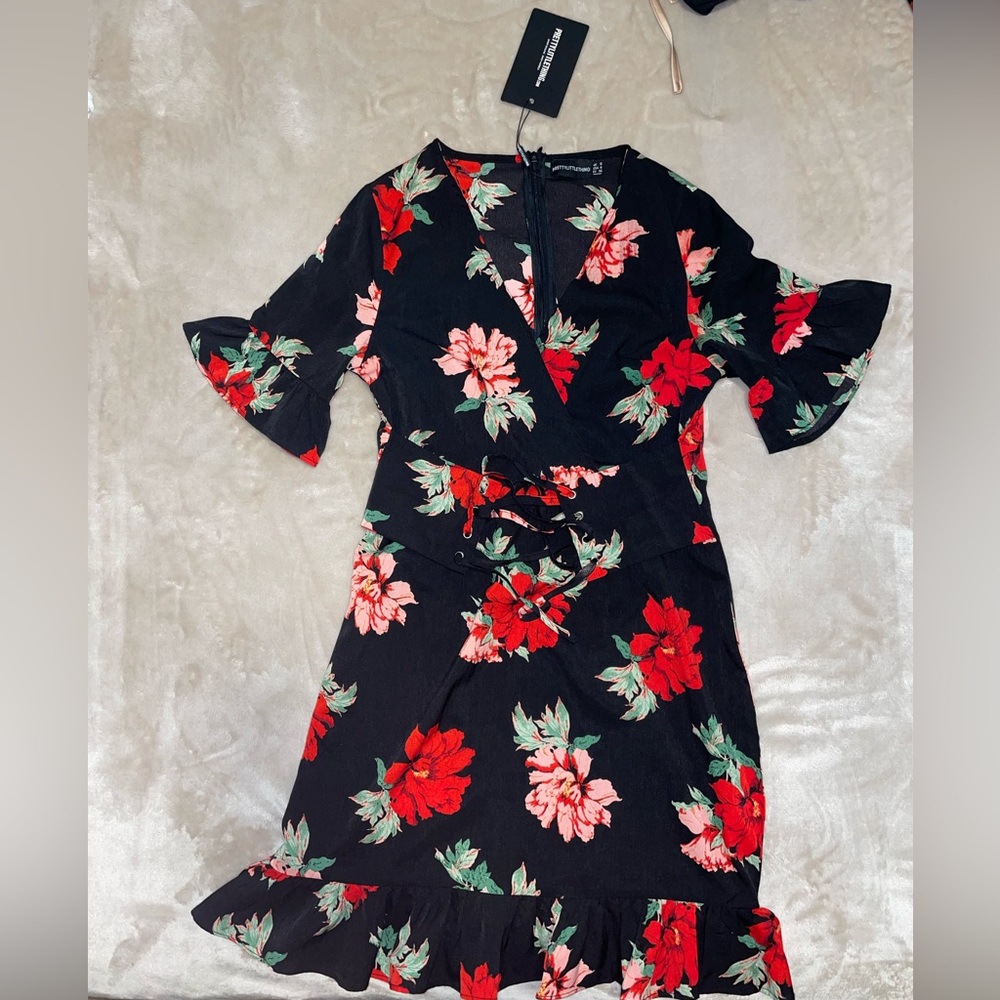 Brand new pretty little thing dress
